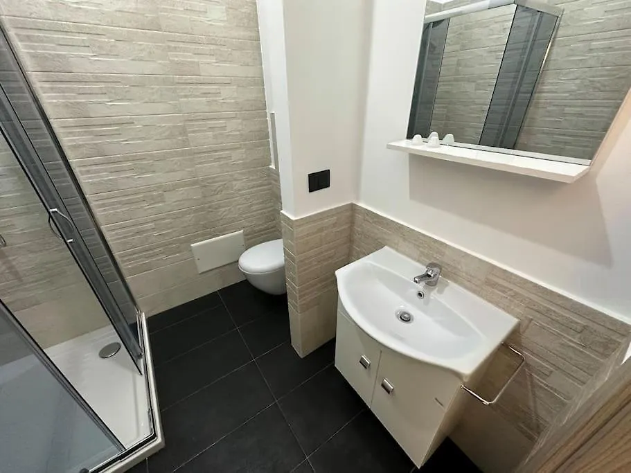 Apartment La Suite Del Barone Lecce Italy